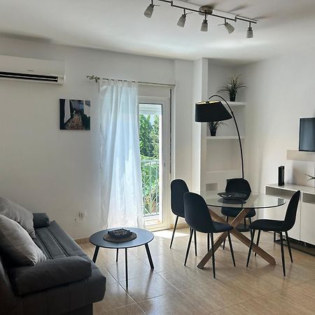 Numali Apartamento Nerja Bagian luar foto