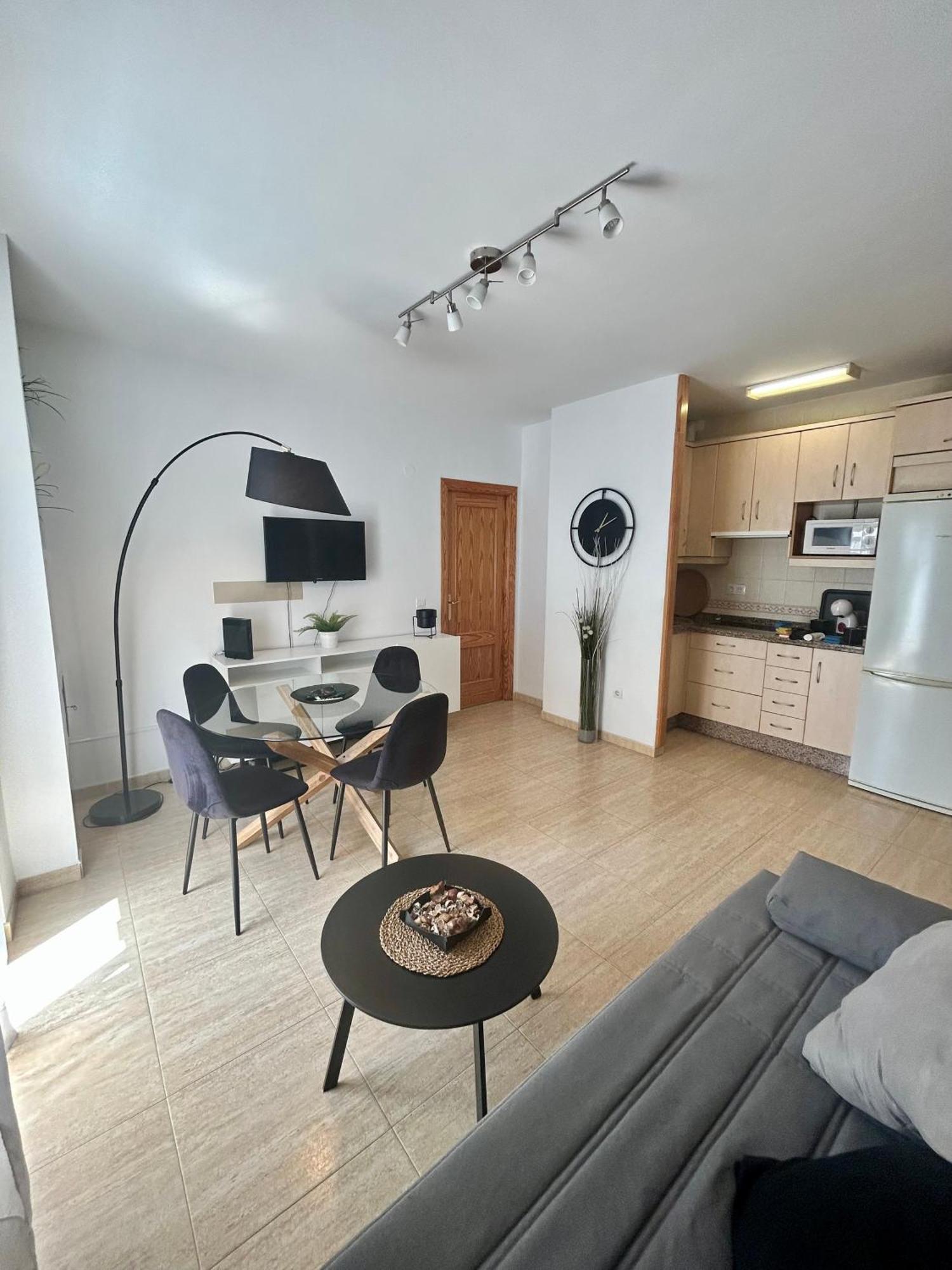 Numali Apartamento Nerja Bagian luar foto