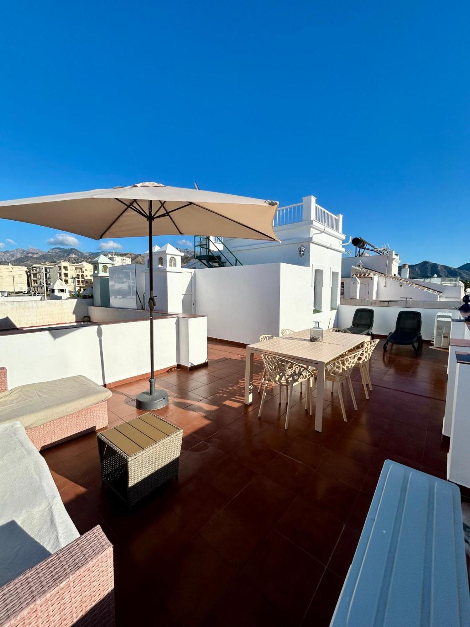 Numali Apartamento Nerja Bagian luar foto